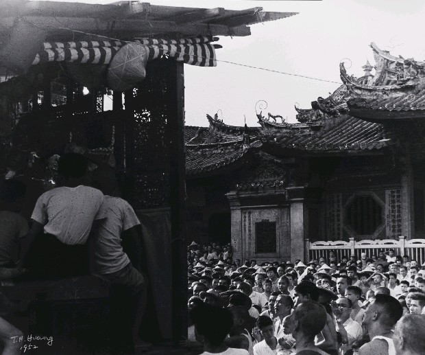 藏品:龍山寺系列-布袋戲的大觀眾的(1)張圖片