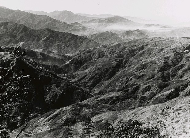 藏品:高山古情-童山濯濯的中部台灣山脈的(1)張圖片